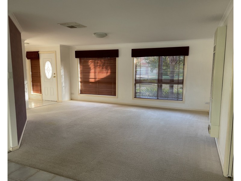 32 McMahon Street, Griffith NSW 2680