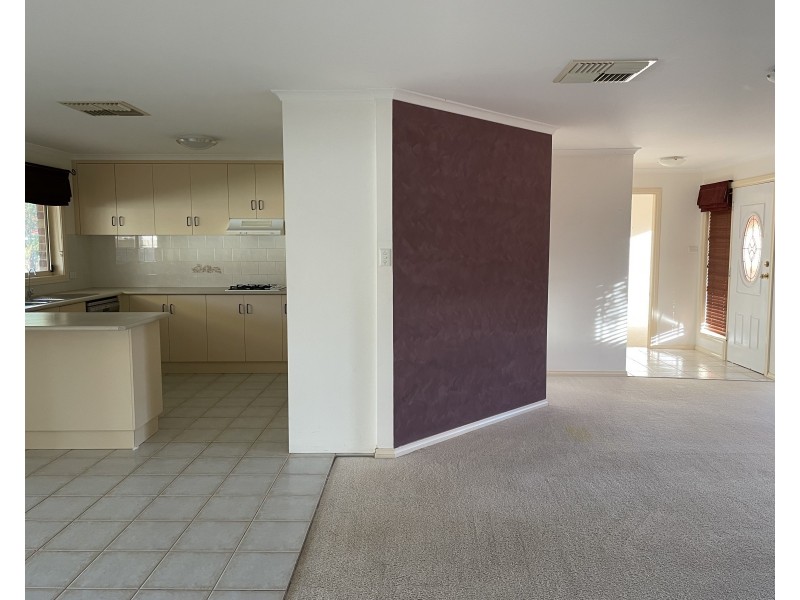 32 McMahon Street, Griffith NSW 2680