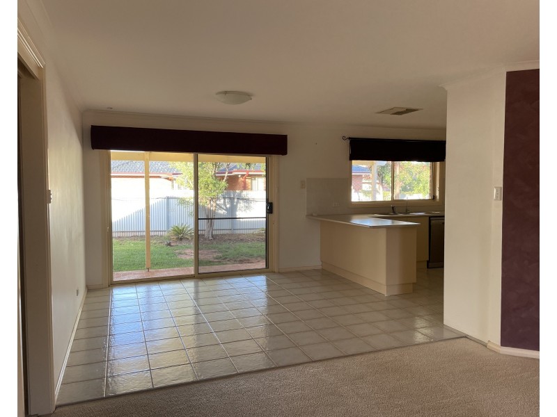 32 McMahon Street, Griffith NSW 2680