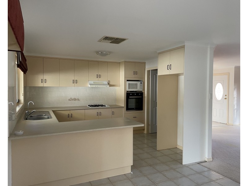 32 McMahon Street, Griffith NSW 2680