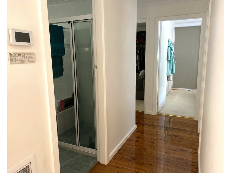 7 Ross Crescent, Griffith NSW 2680