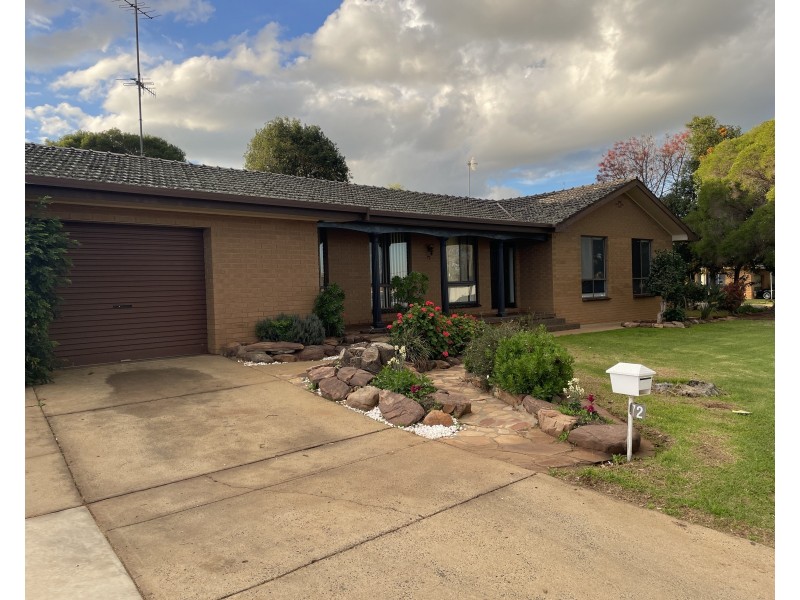 72 Blumer Avenue, Griffith NSW 2680