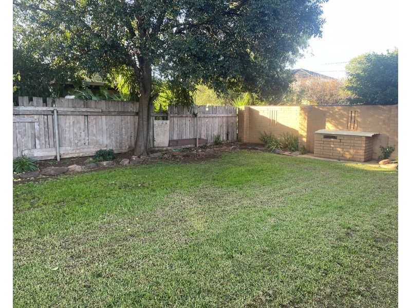 72 Blumer Avenue, Griffith NSW 2680