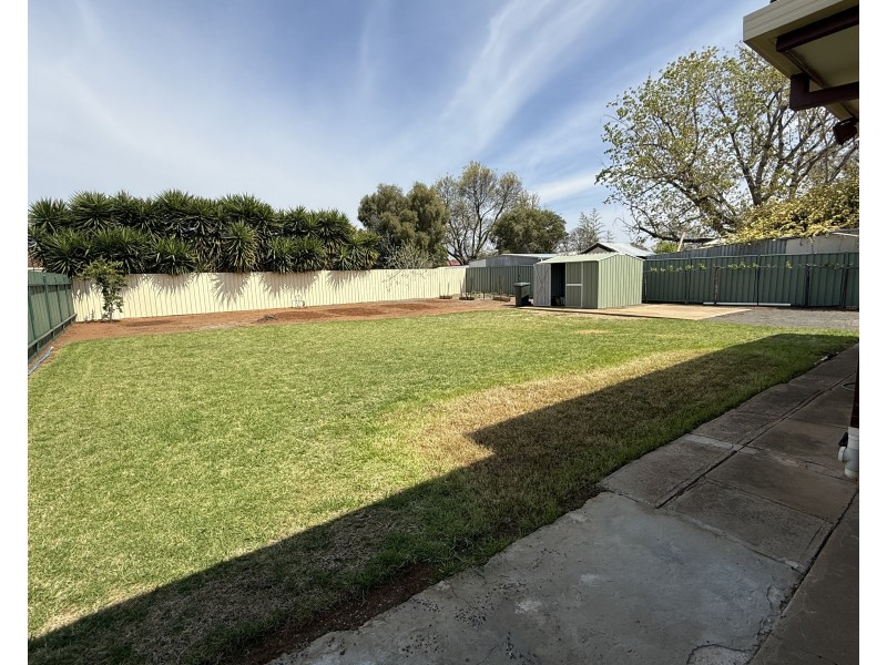 28 Elder Road, Griffith NSW 2680