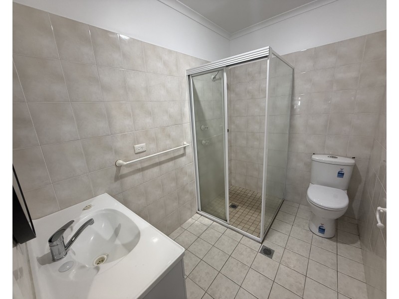 18 Walter Bull Crescent, Griffith NSW 2680