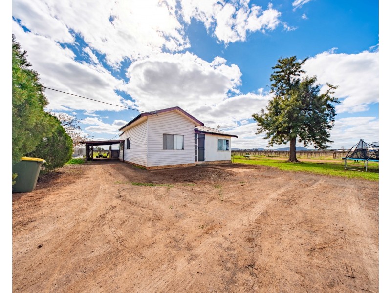 108 Twigg Road, Yenda NSW 2681