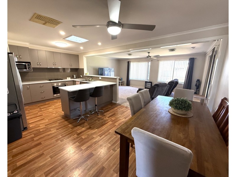 15 Henry Street, Yenda NSW 2681