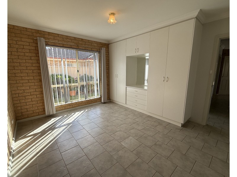 4/156-158 Merrigal Street, Griffith NSW 2680