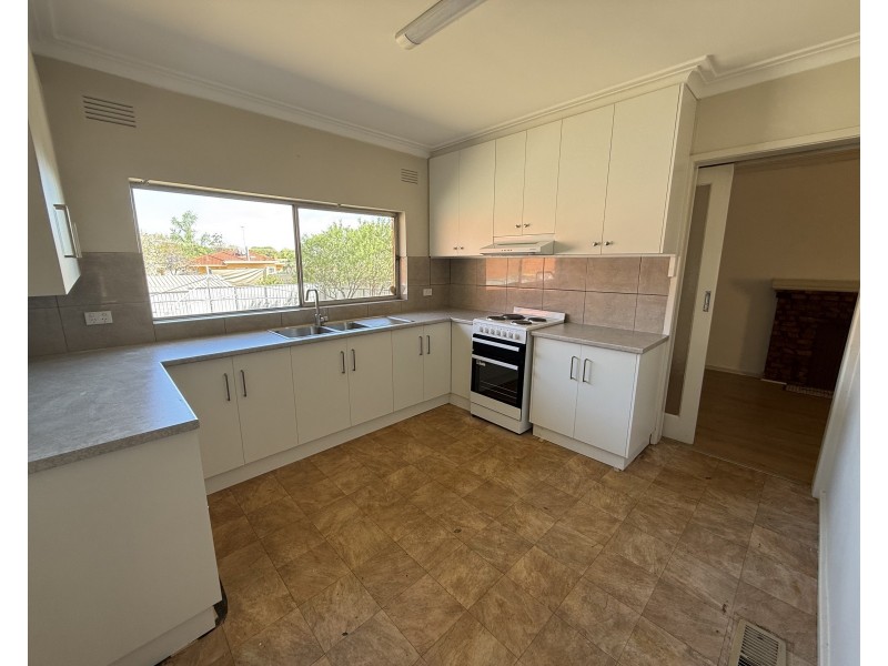54 Coolah Street, Griffith NSW 2680