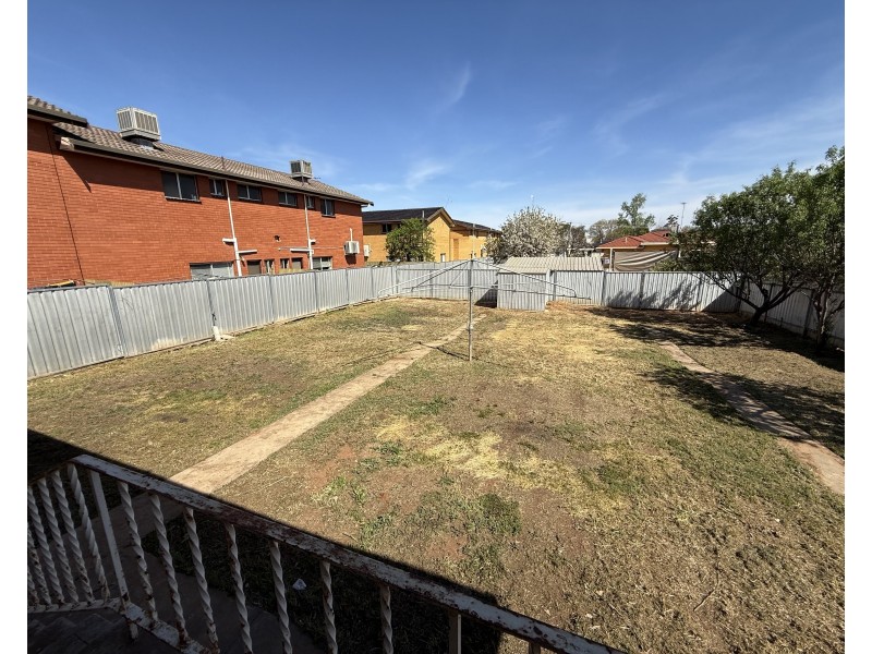54 Coolah Street, Griffith NSW 2680