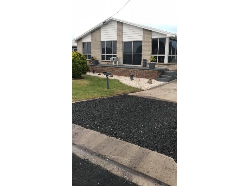 72 72 Queen Street, West Ulverstone TAS 7315