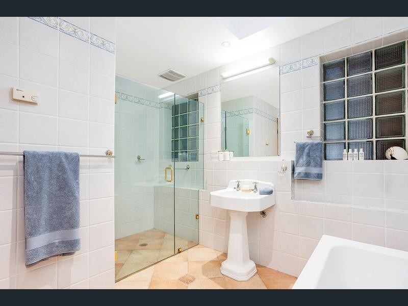 24 Arthur Circle, Forrest ACT 2603