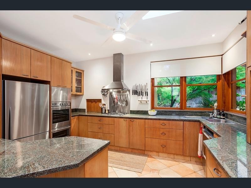24 Arthur Circle, Forrest ACT 2603