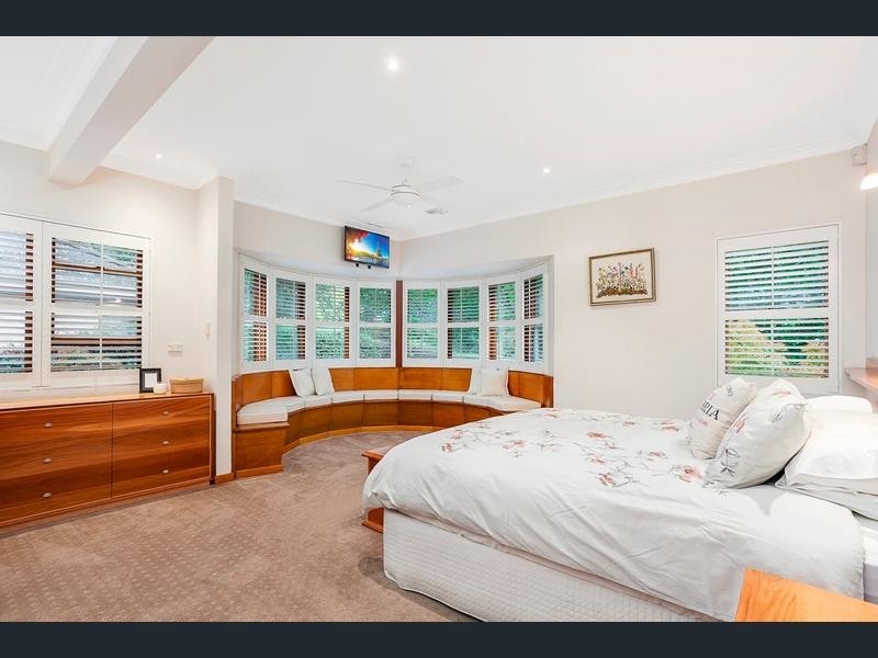 24 Arthur Circle, Forrest ACT 2603