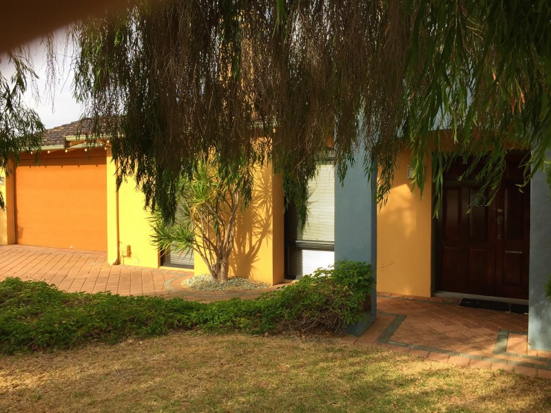 32 Portree Way, Duncraig WA 6023