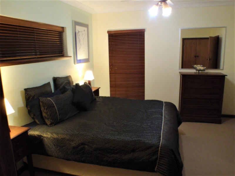 32 Portree Way, Duncraig WA 6023