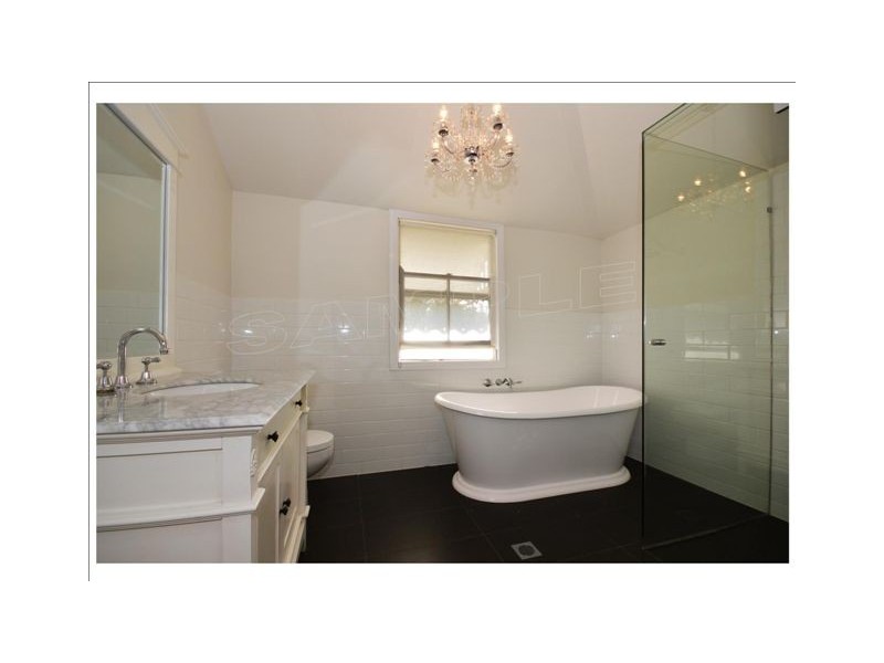 66 worongary rd, Worongary QLD 4213