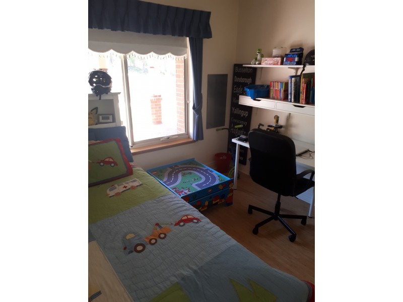 Alfred St 25, Alfred St, Mount Helena WA 6082