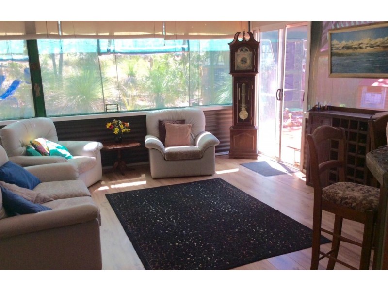 64  Hidaway Drive, Bindoon WA 6502