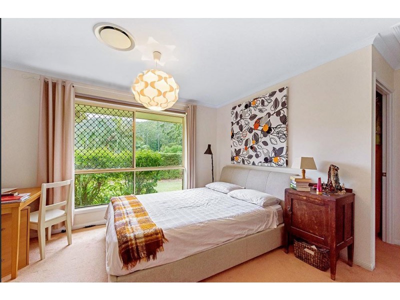 7 Basswood Court, Bonogin QLD 4213