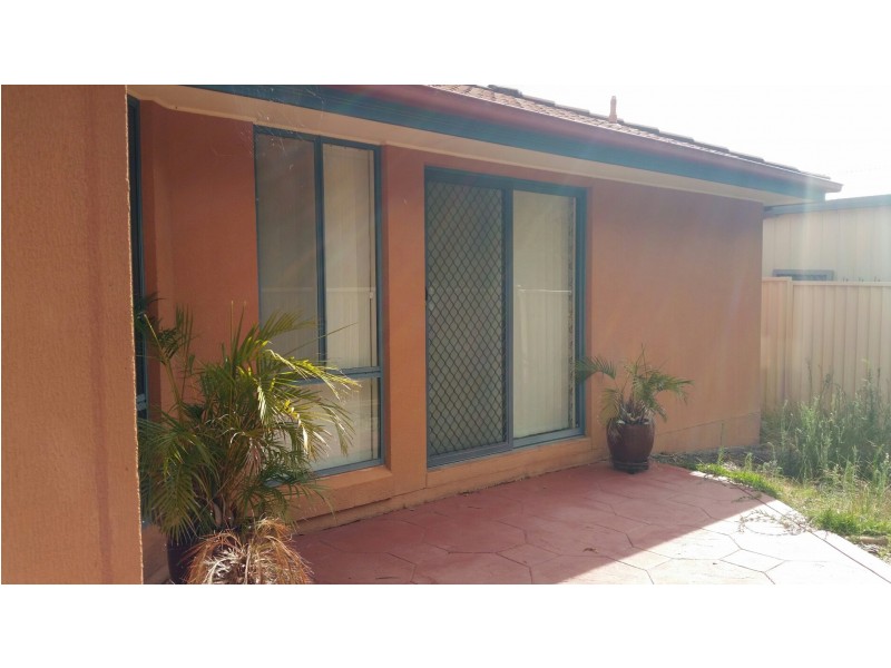 3a Rennie Cres, Tuncurry NSW 2428