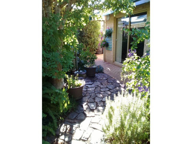 11/3 – 5 Dover Street, Greenfields WA 6210