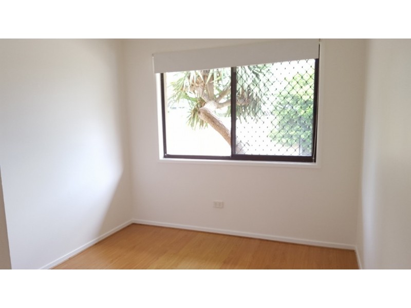 1/19 Wildwood Court, Bundall QLD 4217