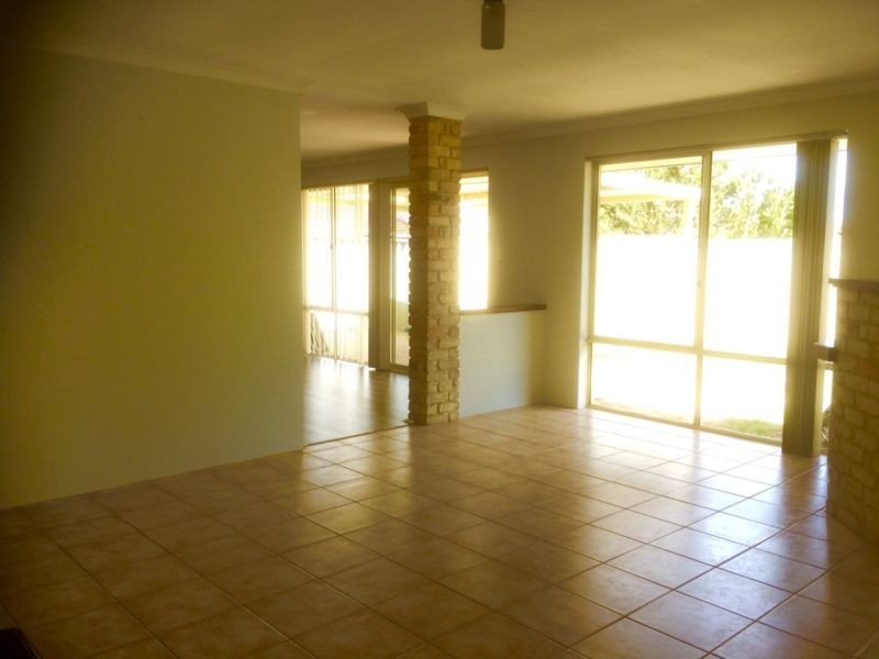 7 RHYL CLOSE, Warnbro WA 6169