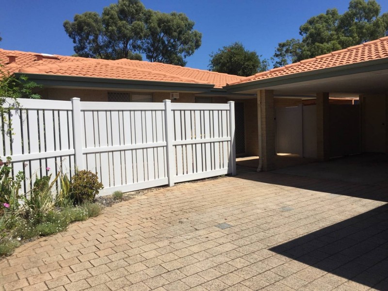 27/35 Winnacott Street, Willagee WA 6156