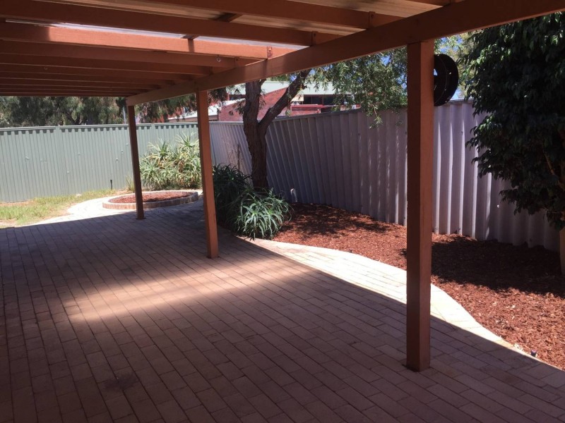 27/35 Winnacott Street, Willagee WA 6156