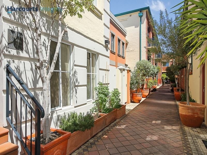 36/34 PALMERSTON STREET, Northbridge WA 6003