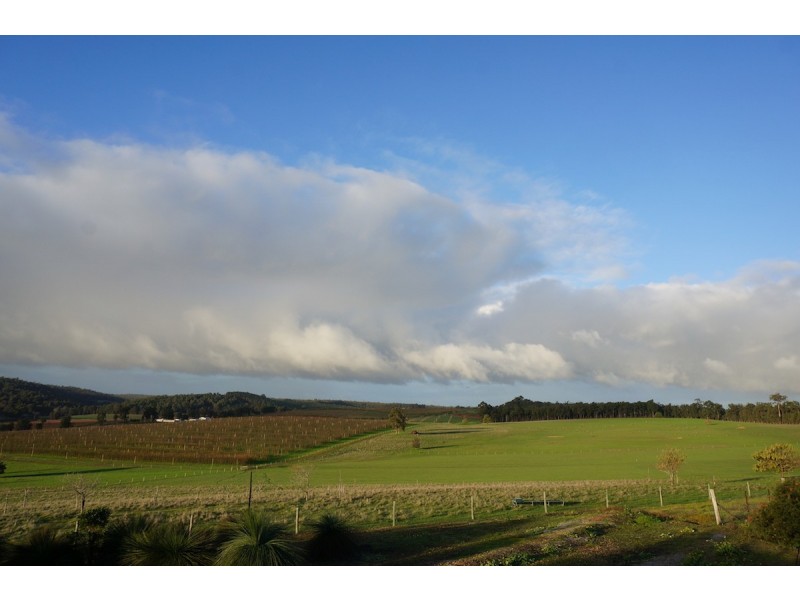 Misty Valley Views Martin Place, Mullalyup, Balingup WA 6253