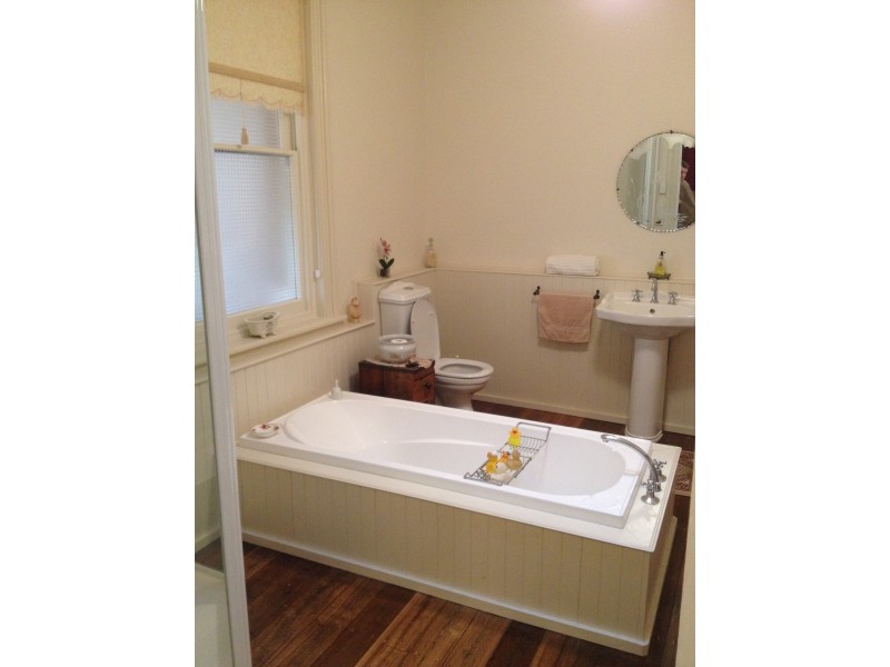 2 Lefroy Street, North Hobart TAS 7000
