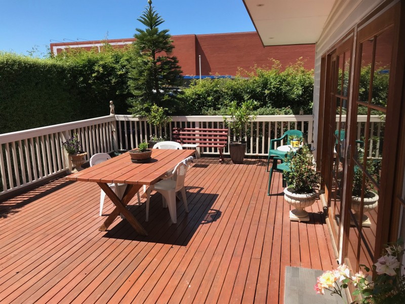 2 Lefroy Street, North Hobart TAS 7000