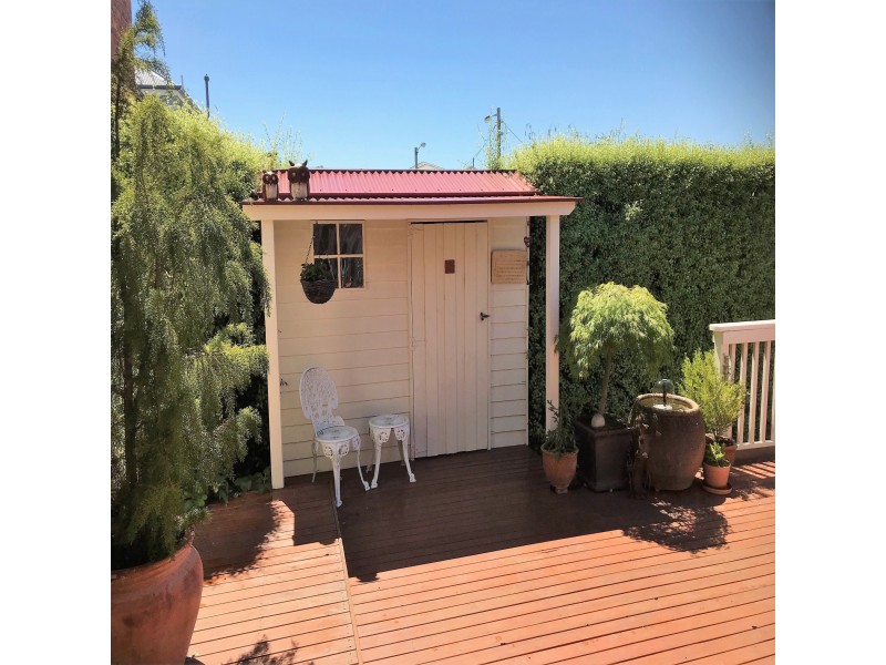 2 Lefroy Street, North Hobart TAS 7000