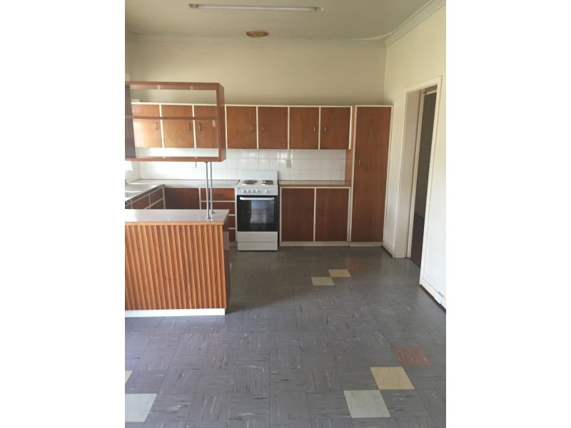 24 Bilinga Road, Westminster WA 6061