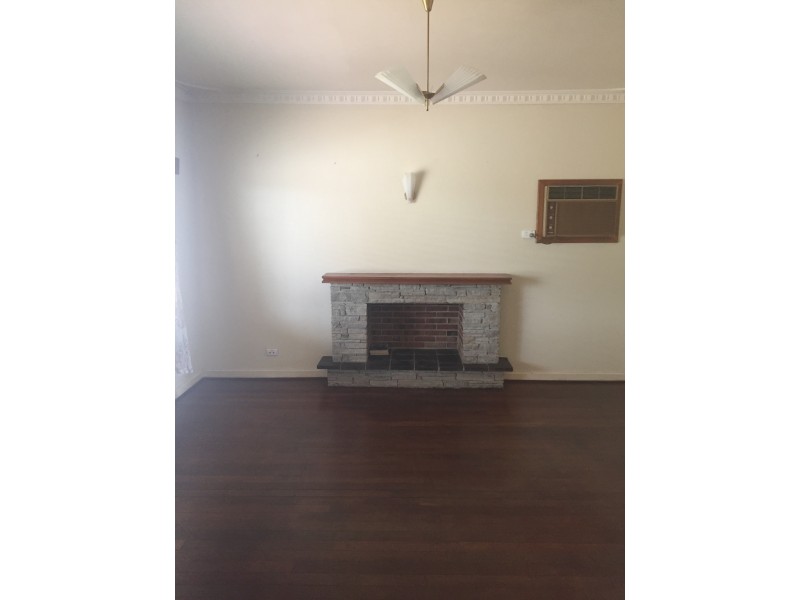 24 Bilinga Road, Westminster WA 6061