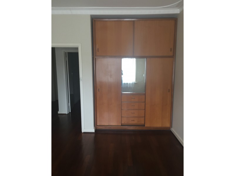 24 Bilinga Road, Westminster WA 6061