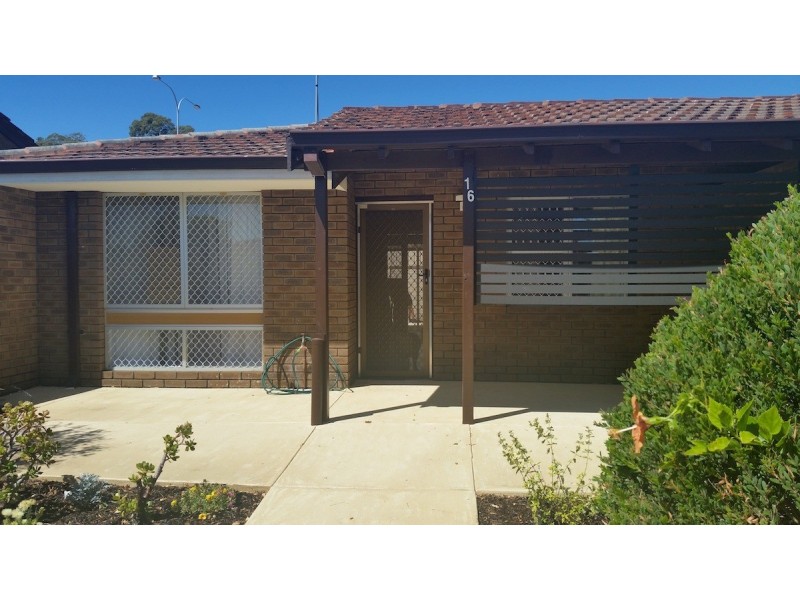 16/41 Lensham place, Armadale WA 6112