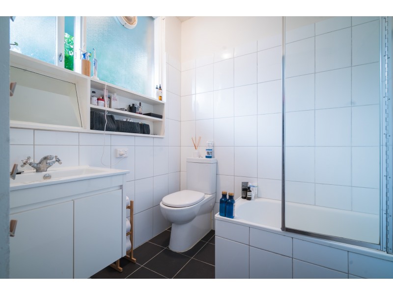 1/76a Campbell Rd, Hawthorn East VIC 3123