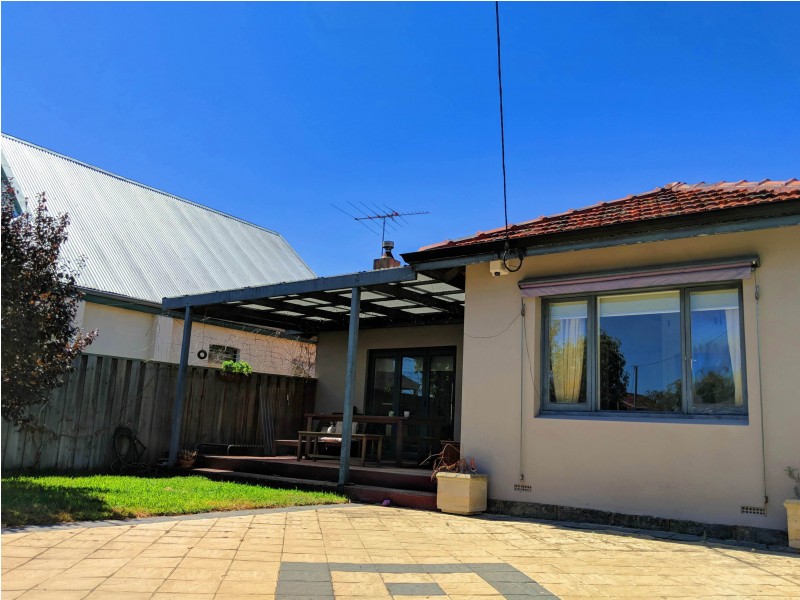 16 Morrison Street, Maylands WA 6051