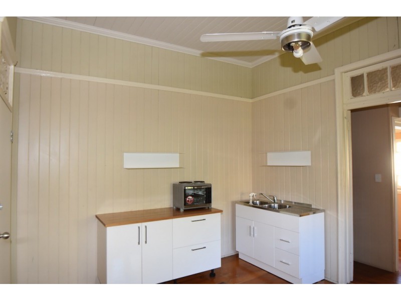 171 Waterworks Road, Ashgrove QLD 4060