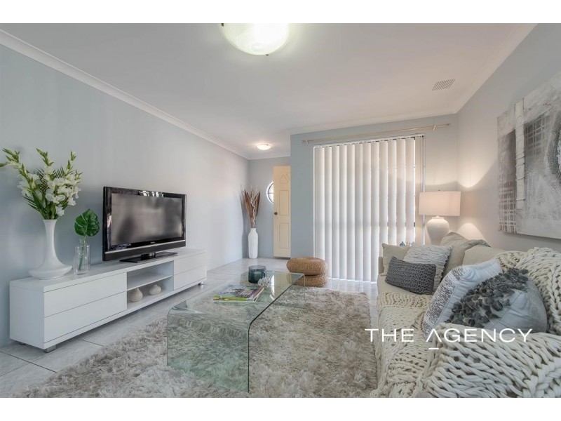 2/10 Langbank Close, Kinross WA 6028