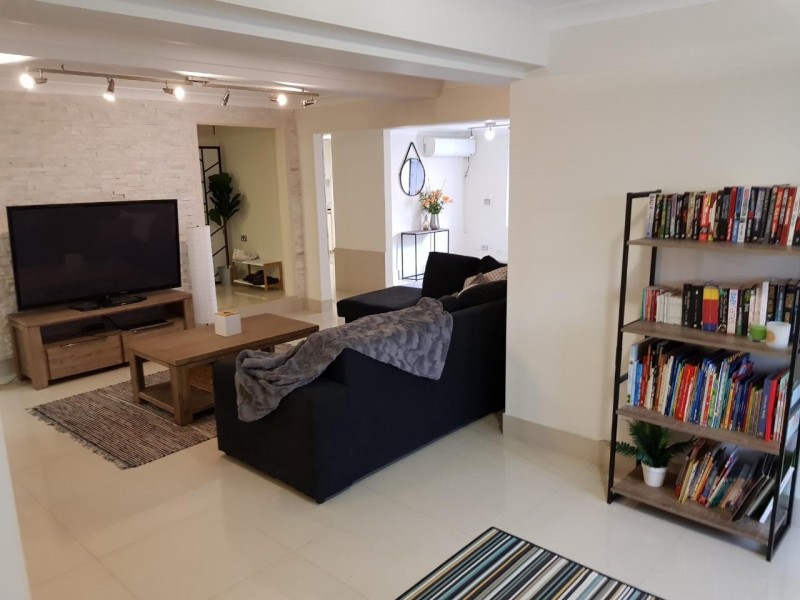 16 Redgum Drive, Lugarno NSW 2210