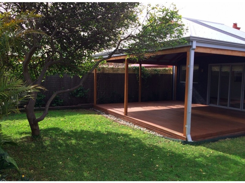 11 Walker Street, South Fremantle WA 6162