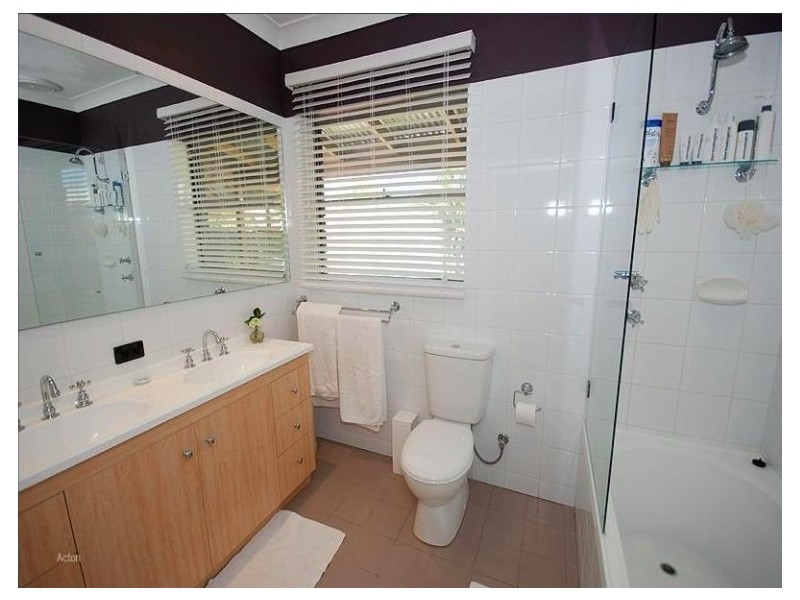 11 Walker Street, South Fremantle WA 6162