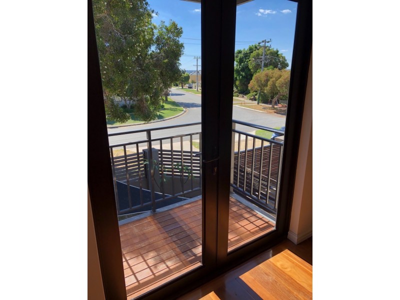 3A Smith Street, Karrinyup WA 6018