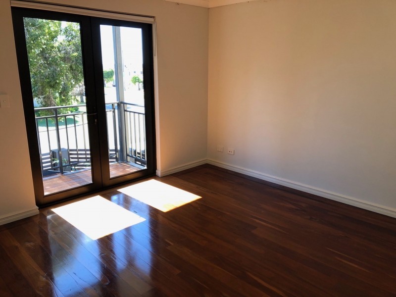 3A Smith Street, Karrinyup WA 6018