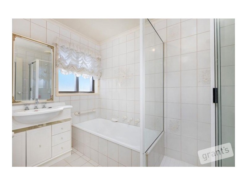 32 Mansfield Street, Berwick VIC 3806