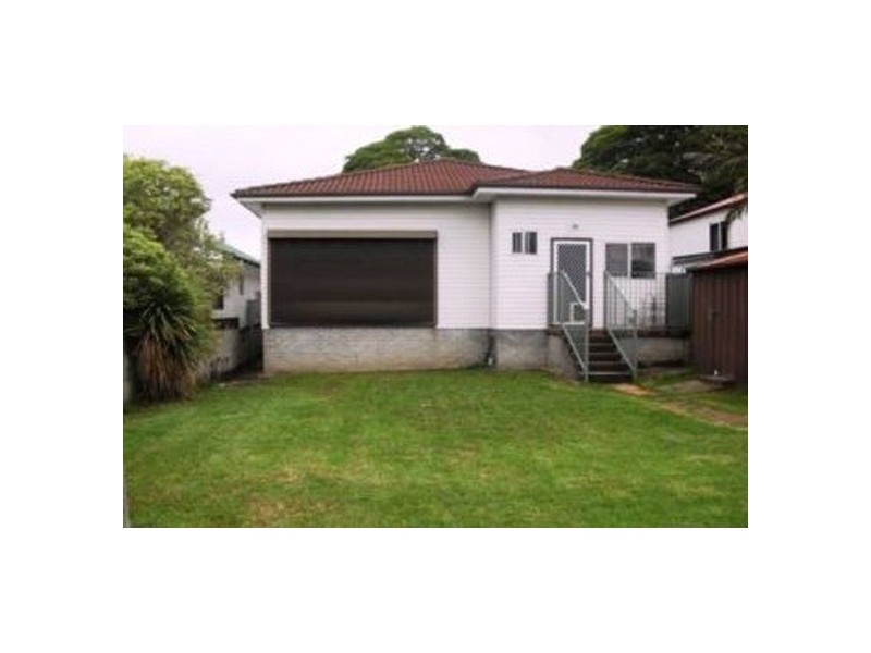 5 Dick Street, Corrimal NSW 2518